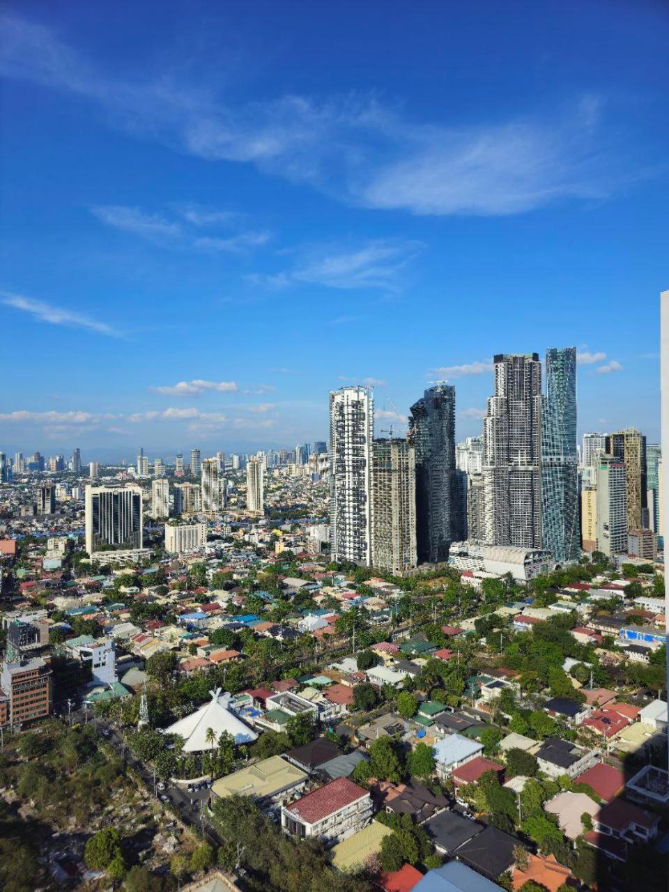 Serene Suite In Jazz Residences Makati City Exteriör bild